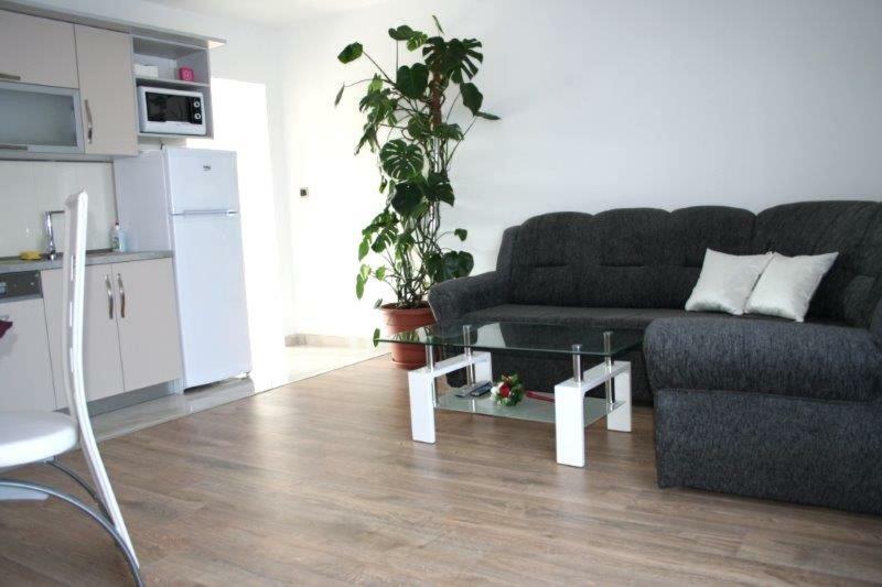 Lucija Apartments Vrh  Extérieur photo